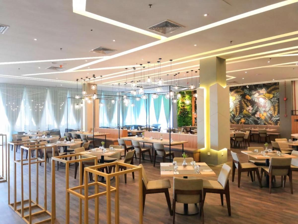 Austin Park Hotel Джохор Бахру Екстериор снимка