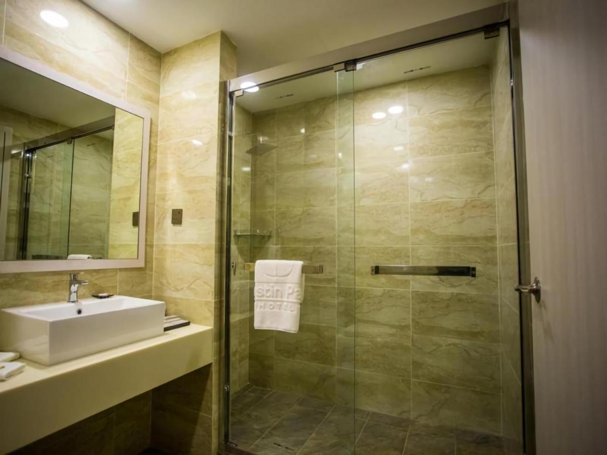 Austin Park Hotel Джохор Бахру Екстериор снимка