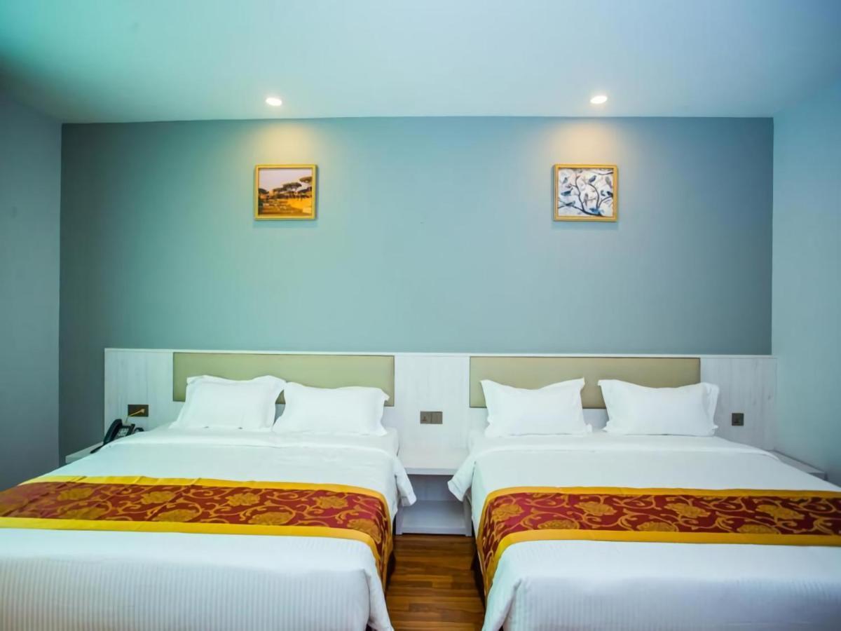 Austin Park Hotel Джохор Бахру Екстериор снимка